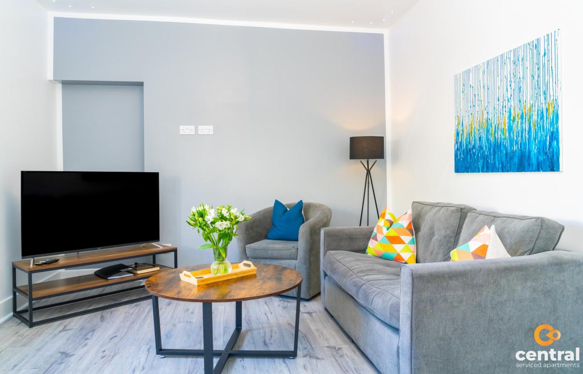 Central Serviced Apartments - 2 Bedroom - Free Street Parking - Fast Wifi - Smart Tvs In All Rooms - Ground Level - Family Neighbourhood - 3 X Double Beds - Heating 24-7 - Trade Stays - Weekly & Monthly Offers Dundee Dış mekan fotoğraf